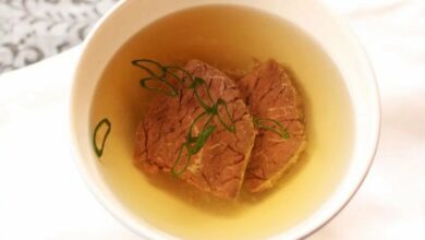 Прозрачный мясной бульон с оттяжкой