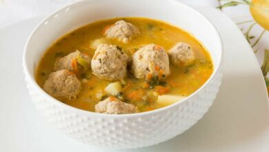 Суп с мясными фрикадельками