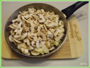 Картофельные зразы с грибами - фото шаг 4