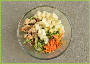 Салат из моркови и шампиньонов - фото шаг 5
