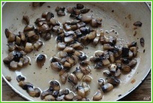 Мясной рулет с грибами и сыром - фото шаг 3