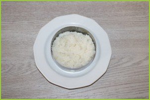 Салат из риса и шпрот - фото шаг 3