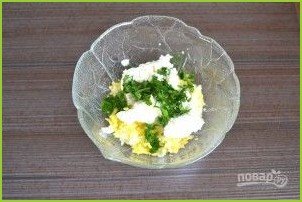 Белковый салат с зеленью - фото шаг 4