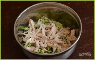 Рецепт салата с пекинской капустой и курицей - фото шаг 2
