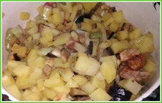 Жаркое с говядиной и овощами на растительном масле - фото шаг 9