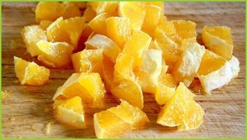 Салат из апельсинов и яблок - фото шаг 2