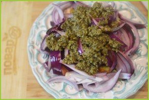 Салат из авокадо и красного лука - фото шаг 6