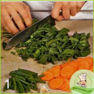 Салат из моркови и шпината - фото шаг 1