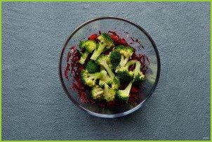 Салат из свеклы и брокколи - фото шаг 5