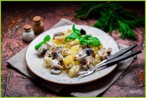 Салат с картошкой, грибами и курицей - фото шаг 6