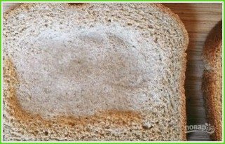 Яичница с хлебом (в духовке) - фото шаг 1