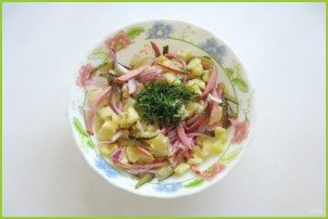 Картофельный салат с колбасой - фото шаг 6