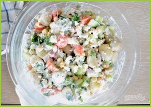 Картофельный салат с соусом 