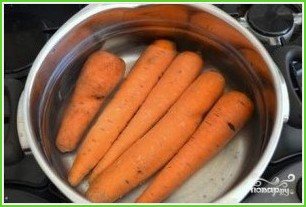 Морковные котлеты с манкой - фото шаг 1