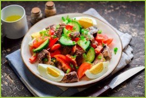 Диетический салат с тунцом - фото шаг 6