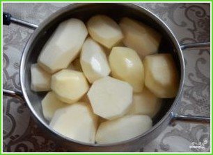 Картофельные зразы с квашеной капустой - фото шаг 1