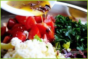 Греческий салат - фото шаг 14