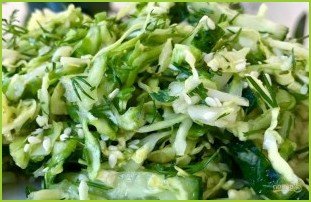 Легкий салат из капусты и соевого соуса - фото шаг 3