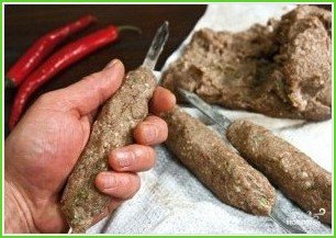 Люля-кебаб из говядины на шампурах - фото шаг 5