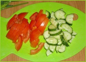 Овощной салат на скорую руку - фото шаг 1
