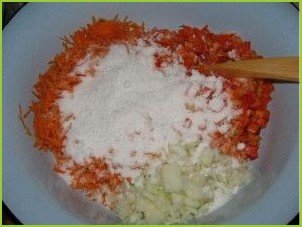 Заправка из моркови и лука на зиму - фото шаг 1