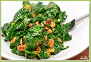 Салат из шпината, изюма и кедровых орешков - фото шаг 12