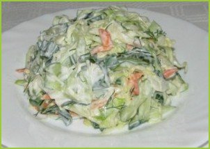 Салат из свежей зелени - фото шаг 3