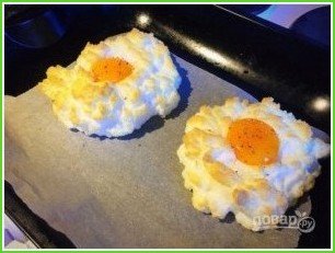 Оригинальная яичница на завтрак - фото шаг 7