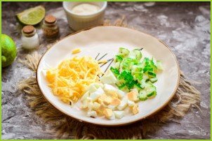 Грибной салат с сыром - фото шаг 4