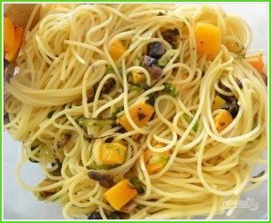 Спагетти с тыквой и овощами - фото шаг 4