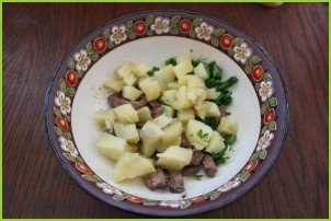 Салат с печенью и сыром - фото шаг 1