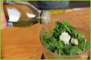 Легкий салат с кешью и чудо-соусом - фото шаг 2