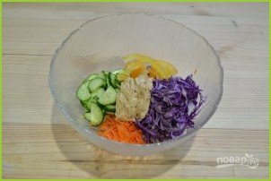 Овощной салат с ореховым соусом - фото шаг 8