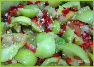 Салат с зелеными помидорами на зиму - фото шаг 3