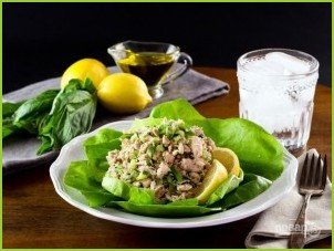Быстрый салат с тунцом - фото шаг 3