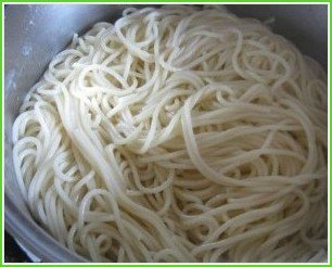 Спагетти со сливочным соусом - фото шаг 2