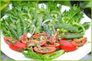 Вкусный салат с фасолью - фото шаг 9