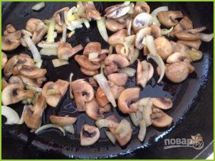 Салат с грибами и куриной грудкой - фото шаг 3