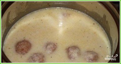Тефтели в молочном соусе - фото шаг 11