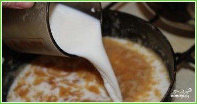 Тефтели в молочном соусе - фото шаг 8