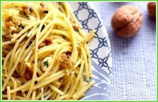 Спагетти с орехами - фото шаг 3