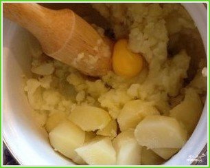 Картофельные зразы с фаршем в духовке - фото шаг 2