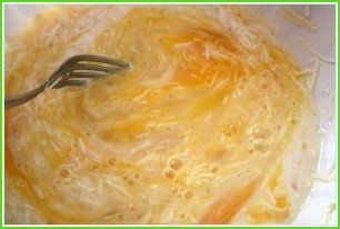 Омлет со шпинатом и сыром - фото шаг 3
