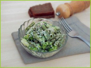 Салат из зеленой фасоли с сыром - фото шаг 4
