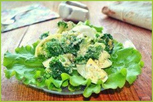 Салат с брокколи и яйцом - фото шаг 9