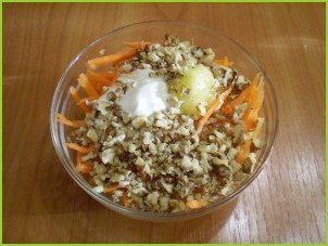 Салат из свежей морковки - фото шаг 4