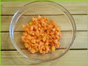 Салат с грибами и морковью - фото шаг 5