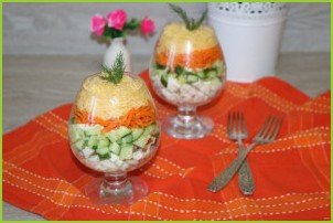 Салат с корейской морковкой, курицей и яйцом - фото шаг 9
