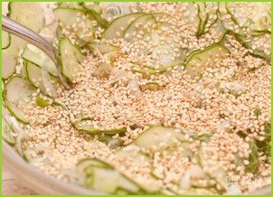 Азиатский салат из огурцов - фото шаг 2