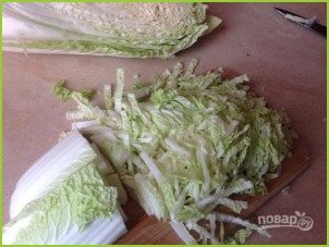 Мясной салат с пекинской капустой - фото шаг 2
